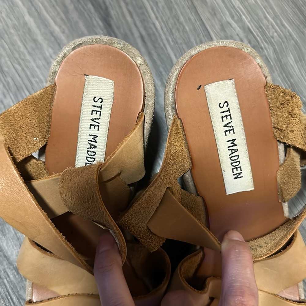 Steve Madden Genesis tan wedge sandal size 7.5 - Picture 7 of 7